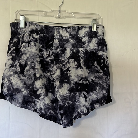 NWT Women’s Athletic Works Swim Trunks Shorts size Medium (8-10) - Picture 2 of 5